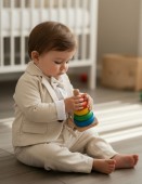Costum elegant/crem