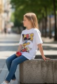Tricou